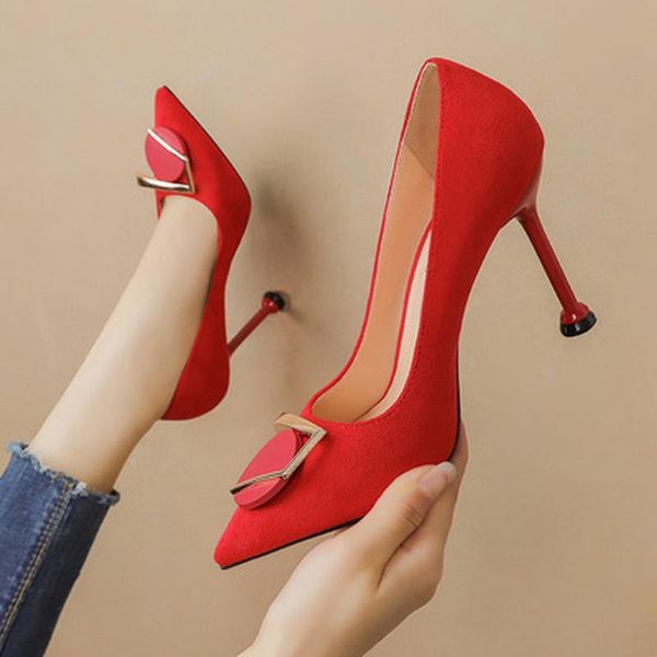 dress shoes 2021 korean style fashion pointed shallow mouth high heels suede thin women's single stiletto all-match, Black
dress shoes 2021 korean style fashion pointed shallow mouth high heels suede thin women's single stiletto all-match, Black