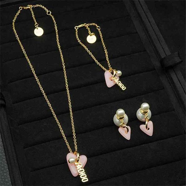 75% off outlet online family new pink love letter pearl necklace brass net red jewelry, Silver
75% off outlet online family new pink love letter pearl necklace brass net red jewelry, Silver