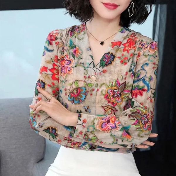 women's blouses & shirts 2021 fashion women short sleeve v-neck satin silk soft floral print slim retro button casual blouse summer top, White
women's blouses & shirts 2021 fashion women short sleeve v-neck satin silk soft floral print slim retro button casual blouse summer top, White