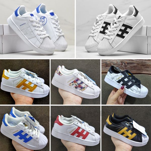 skateboarding shoes for kids skate superstar youth sneakers children sneaker af1 pour enfants sports chaussures teenage boys, Black
skateboarding shoes for kids skate superstar youth sneakers children sneaker af1 pour enfants sports chaussures teenage boys, Black