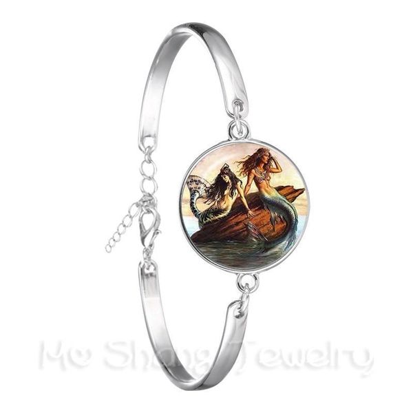 link, chain mermaid pattern bracelet classic round glass murano 18mm dome silver plated bangle for women gift, Black
link, chain mermaid pattern bracelet classic round glass murano 18mm dome silver plated bangle for women gift, Black