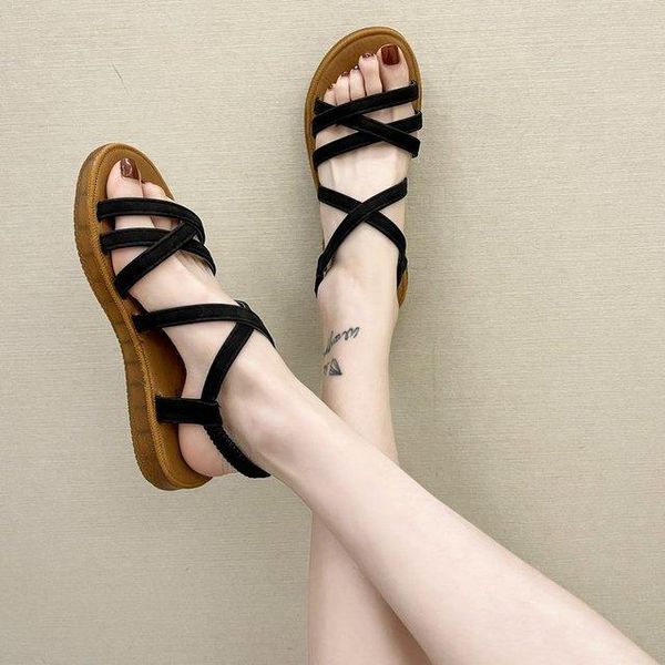 slippers 2021 ladies sandals women non-slip solid flat hook classic summer leisure roman soft leather beach shoes, Black
slippers 2021 ladies sandals women non-slip solid flat hook classic summer leisure roman soft leather beach shoes, Black
