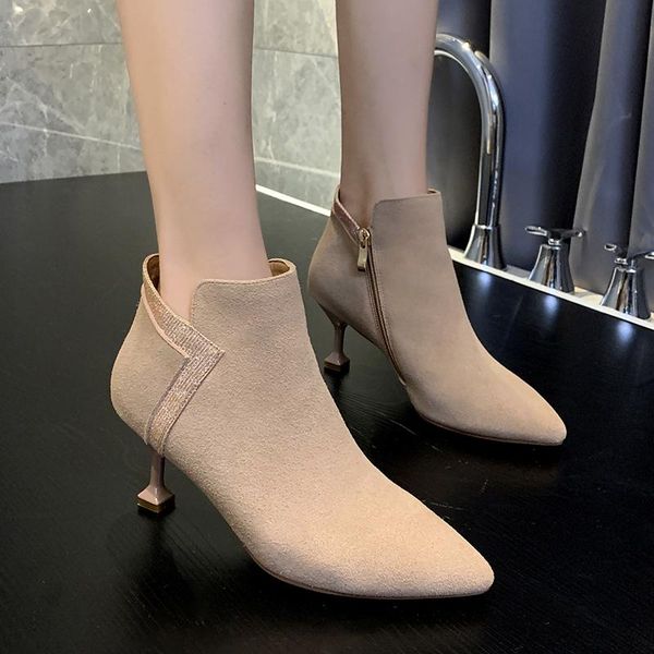 boots 2021 spring and autumn women's short-tube simple mid-heel solid color pointed toe stiletto, Black
boots 2021 spring and autumn women's short-tube simple mid-heel solid color pointed toe stiletto, Black