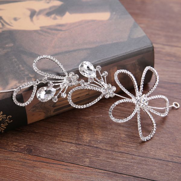 trendy silver color flower rhinestone crystal wedding headband hairpins bridal tiara women hair jewelry wedding hair accessoriesdio chan con, White;golden
trendy silver color flower rhinestone crystal wedding headband hairpins bridal tiara women hair jewelry wedding hair accessoriesdio chan con, White;golden