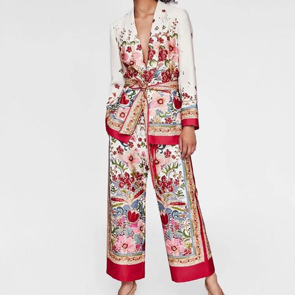 women's two piece pants 2021 european autumn suit fashion style printed casual jacket ladies belt, White
women's two piece pants 2021 european autumn suit fashion style printed casual jacket ladies belt, White