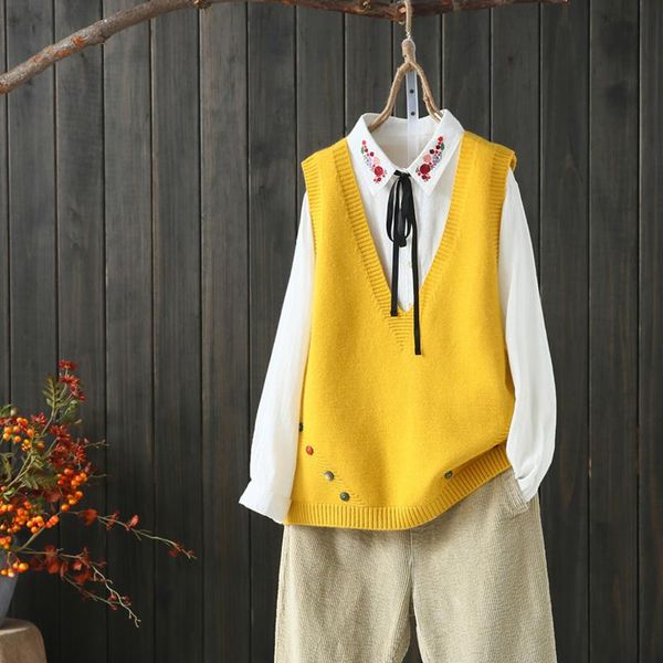 casual pullover sweater spring autumn women sleeveless v-neck knitted solid vest lace up button women's sweaters, White;black
casual pullover sweater spring autumn women sleeveless v-neck knitted solid vest lace up button women's sweaters, White;black