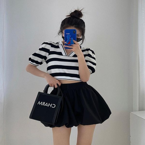 women's t-shirt left short sleeve lapel 2021 summer black and white stripe base coat
women's t-shirt left short sleeve lapel 2021 summer black and white stripe base coat