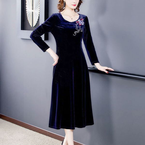 dress 2021 spring vintage female waist high to-neck casual floral embroidered long sleeve party gowns plus size 5xl, Black;gray
dress 2021 spring vintage female waist high to-neck casual floral embroidered long sleeve party gowns plus size 5xl, Black;gray