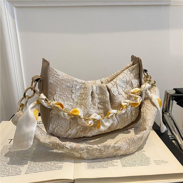evening bags ladies underarm women's style silk scarves sweet handbags shoulder diagonal chain
evening bags ladies underarm women's style silk scarves sweet handbags shoulder diagonal chain
