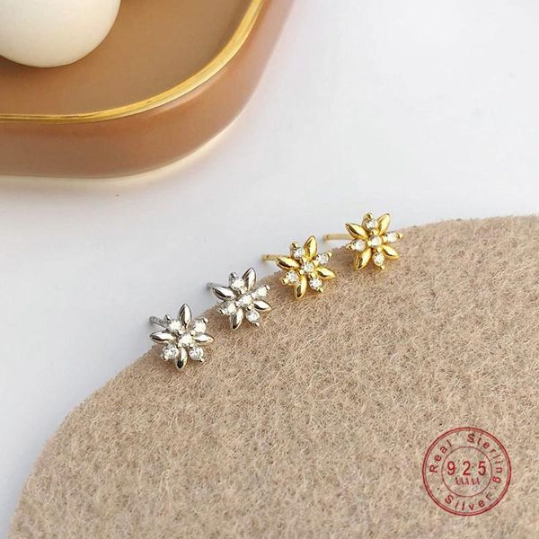 sterling silver japanese style exquisite flower crystal stud earrings women fashion elegant anniversary jewelry, Golden;silver
sterling silver japanese style exquisite flower crystal stud earrings women fashion elegant anniversary jewelry, Golden;silver