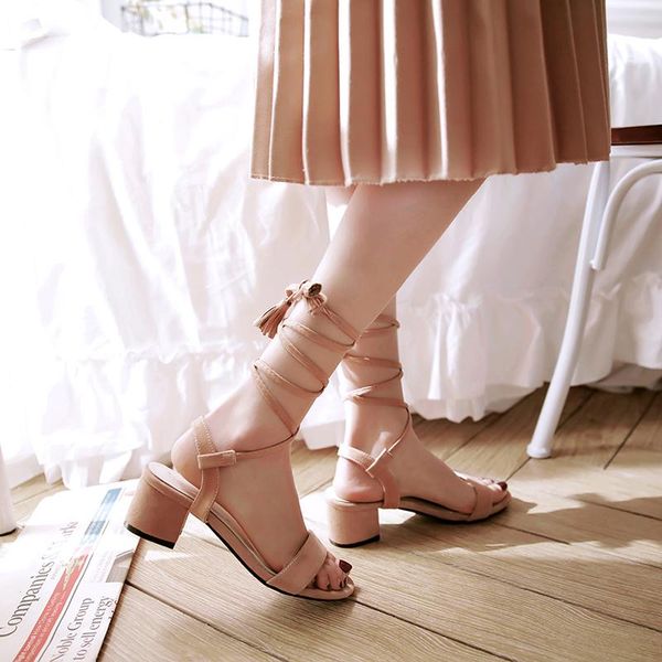 dress shoes sandals women big size 34- 47 fashion casual lace-up rome style ladies lady p06, Black
dress shoes sandals women big size 34- 47 fashion casual lace-up rome style ladies lady p06, Black