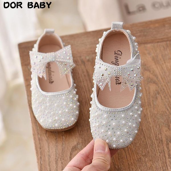 girl' princess shoes children' fashion bow rhinestone leather kids shoe 2021 baby girls party student flat e584, Black;grey
girl' princess shoes children' fashion bow rhinestone leather kids shoe 2021 baby girls party student flat e584, Black;grey