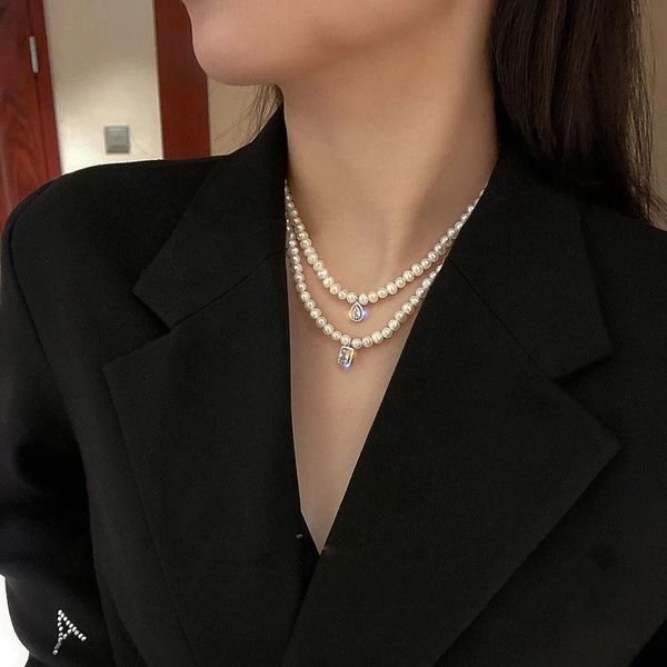 chokers aomu fashion luxury rhinestone freshwater pearl multilayer necklace sliver color starry clavicle chain for women party, Golden;silver
chokers aomu fashion luxury rhinestone freshwater pearl multilayer necklace sliver color starry clavicle chain for women party, Golden;silver
