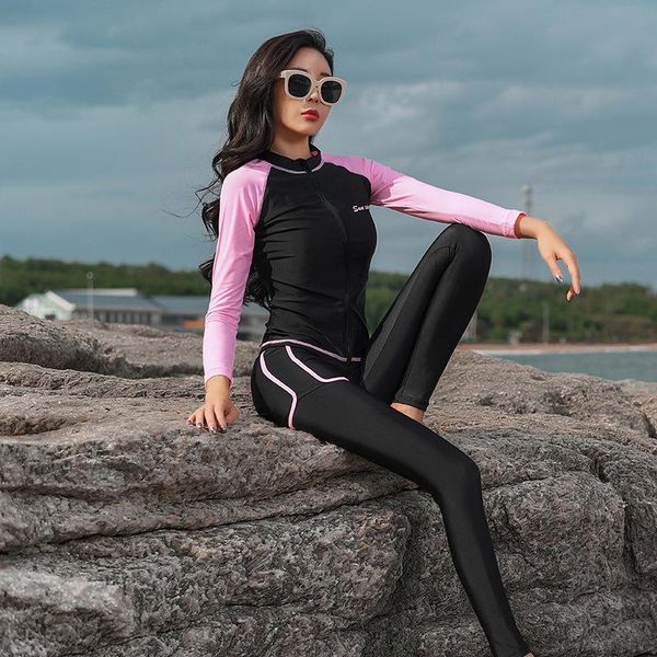 one-piece suits rashguard swimsuit long sleeve woman rash for women guard surfing separated pants 2021 dot modal
one-piece suits rashguard swimsuit long sleeve woman rash for women guard surfing separated pants 2021 dot modal