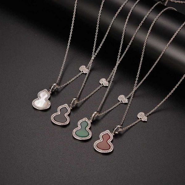 kylin gourd necklace female clavicle chain titanium steel plated 18k rose gold pendant red chalcedony white fritillary hollow full diamond, Silver
kylin gourd necklace female clavicle chain titanium steel plated 18k rose gold pendant red chalcedony white fritillary hollow full diamond, Silver