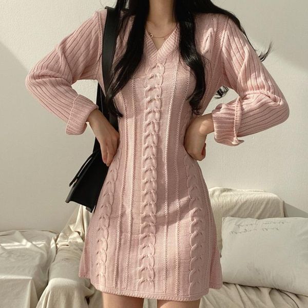 casual dresses elegant twist knit mini v neck slim long sleeve robe femme autumn winter 2021 solid fashion vestidos de mujer, Black;gray
casual dresses elegant twist knit mini v neck slim long sleeve robe femme autumn winter 2021 solid fashion vestidos de mujer, Black;gray