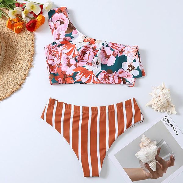 women's swimwear floral bikinis set women 2021 one shoulder low waist swimsuit bandage bathing suits beach wear biquini female, White;black 
women's swimwear floral bikinis set women 2021 one shoulder low waist swimsuit bandage bathing suits beach wear biquini female, White;black
