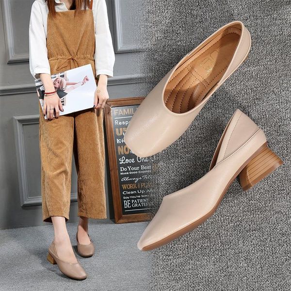 dress shoes 2021 women pumps square high heels thick solid color head single, Black
dress shoes 2021 women pumps square high heels thick solid color head single, Black