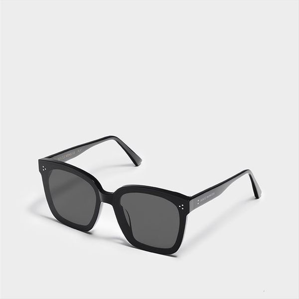 korean design sunglasses men trendy gm large frame women vintage gentle sun glasses original dreamer 17, White;black
korean design sunglasses men trendy gm large frame women vintage gentle sun glasses original dreamer 17, White;black
