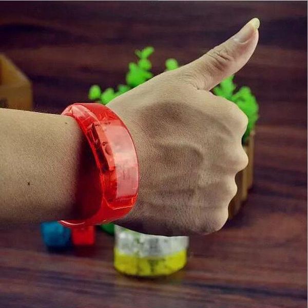 flash bracelet sound controlled light up activated glow flashing bangle for christmas party decor 50pcs/lot decoration 
flash bracelet sound controlled light up activated glow flashing bangle for christmas party decor 50pcs/lot decoration