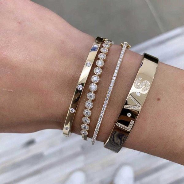 rose gold color clear cz charm bracelets & bangles for women star with moon wedding bangle jewelry wholesale pulseras q0720, Black
rose gold color clear cz charm bracelets & bangles for women star with moon wedding bangle jewelry wholesale pulseras q0720, Black