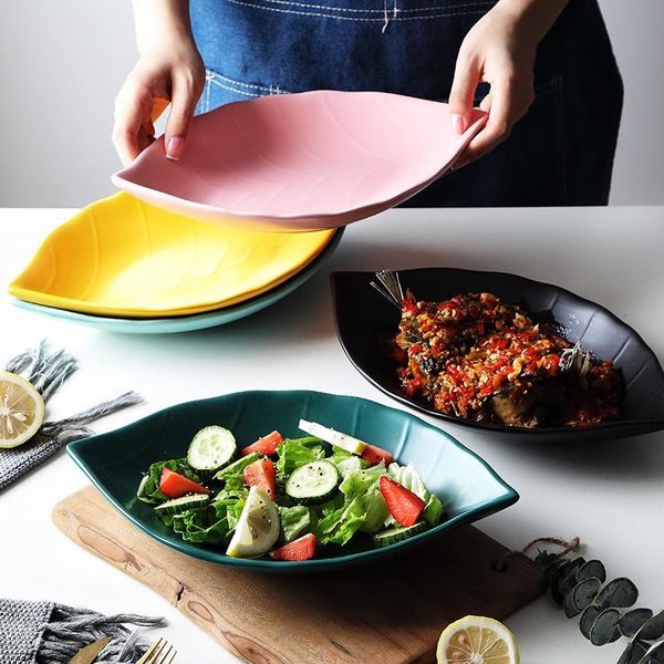 dishes & plates household ceramic large steamed fish creative personality leaf modeling el platter fruit plate
dishes & plates household ceramic large steamed fish creative personality leaf modeling el platter fruit plate
