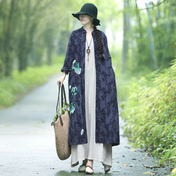 chinese style winter womens new 2021 traditional chinese clothing women long robes ethnic style loose jacquard coat dress 12369, Red
chinese style winter womens new 2021 traditional chinese clothing women long robes ethnic style loose jacquard coat dress 12369, Red