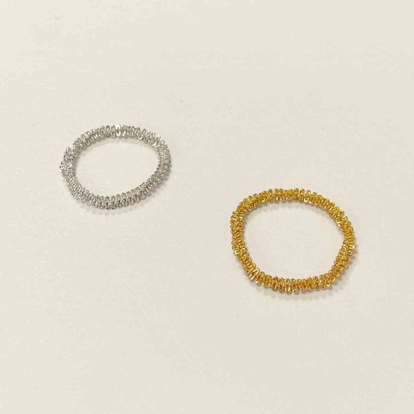 fashion simple flexible chain wave light shining trendsetter gold-plated silver ring index finger ring laminated female, Golden;silver
fashion simple flexible chain wave light shining trendsetter gold-plated silver ring index finger ring laminated female, Golden;silver