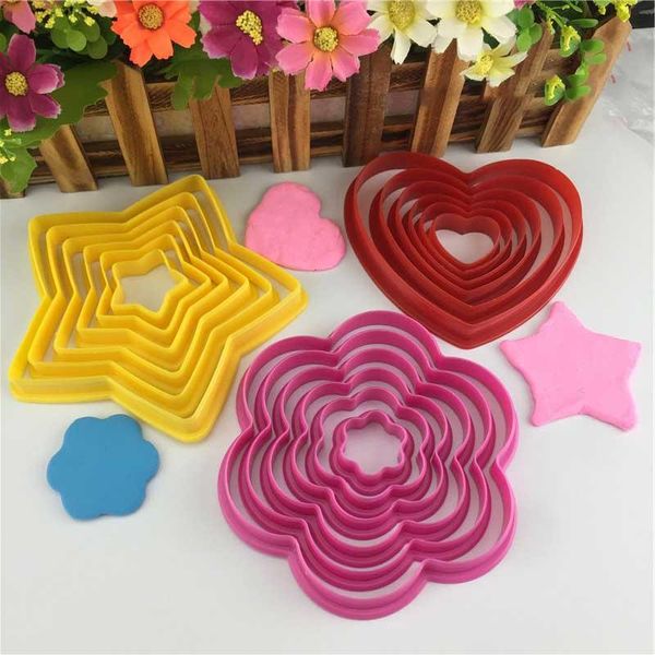 baking moulds 6pcs/set christmas tree cookie cutter mold five-pointed star shape cake 3d decoration tool
baking moulds 6pcs/set christmas tree cookie cutter mold five-pointed star shape cake 3d decoration tool