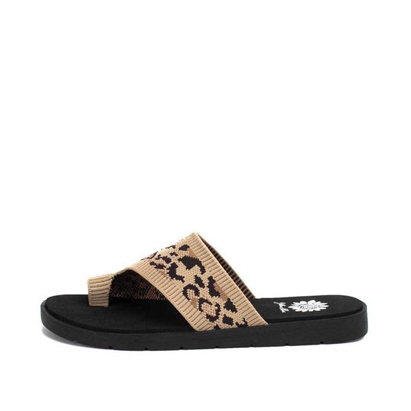 sandals large size women's summer 2021 flat-bottomed elastic woven breathable fashionable lightweight, Black
sandals large size women's summer 2021 flat-bottomed elastic woven breathable fashionable lightweight, Black