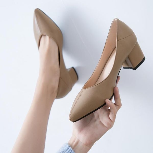 dress shoes summer women pumps pointed toe 5.5cm thick with pu high heels wedding plus size 31-43, Black
dress shoes summer women pumps pointed toe 5.5cm thick with pu high heels wedding plus size 31-43, Black