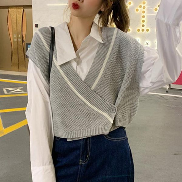 women's vests looes casual vest sweater women knitted short solid kawaii knitwear korean style fashion female clothing autumn 2021, Black;white
women's vests looes casual vest sweater women knitted short solid kawaii knitwear korean style fashion female clothing autumn 2021, Black;white
