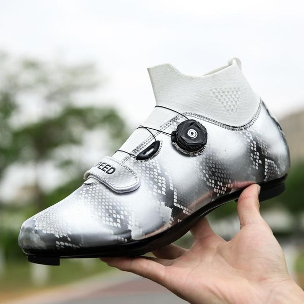 high-waterproof cycling boots men winter road bike shoes sapatilha ciclismo mtb non-slip self-locking mountain bicycle footwear, Black
high-waterproof cycling boots men winter road bike shoes sapatilha ciclismo mtb non-slip self-locking mountain bicycle footwear, Black