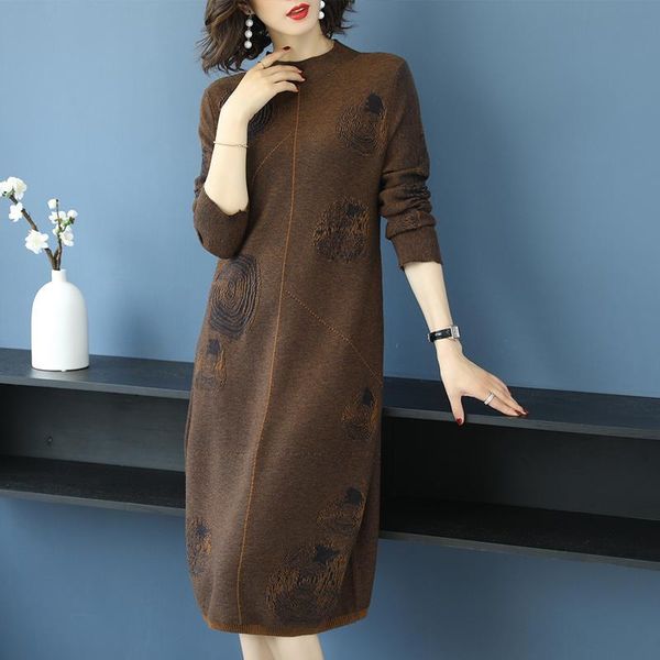 Elegant ladies embroidery half-turtleneck dress 2021 new autumn winter long sleeve mid-length knit pullover bottoming dresses, Coffee
Elegant ladies embroidery half-turtleneck dress 2021 new autumn winter long sleeve mid-length knit pullover bottoming dresses, Coffee