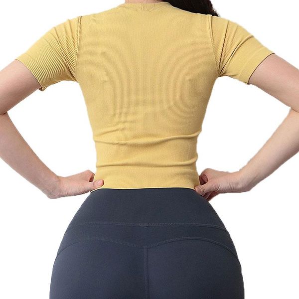 yoga outfit 2021 short sleeve shirts sport with zipper fitness gym sports wear for women push up running clothes
yoga outfit 2021 short sleeve shirts sport with zipper fitness gym sports wear for women push up running clothes