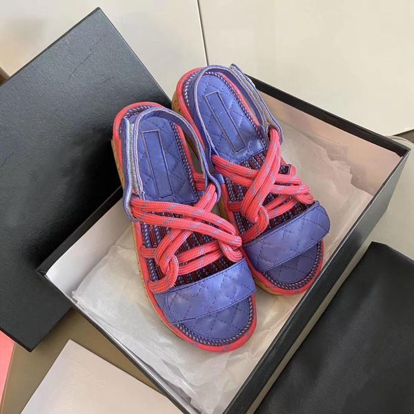 2021 trend online celebrity joker women's woven sandals have simple style but bring their own advanced gas field. 35-40 size includes b, Black
2021 trend online celebrity joker women's woven sandals have simple style but bring their own advanced gas field. 35-40 size includes b, Black