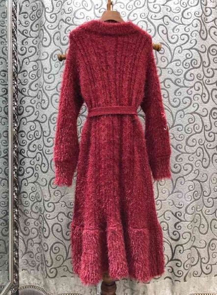 dress sweater spring autumn pullover women hand made embridery beading long sleeve knitted dress, Black;gray
dress sweater spring autumn pullover women hand made embridery beading long sleeve knitted dress, Black;gray