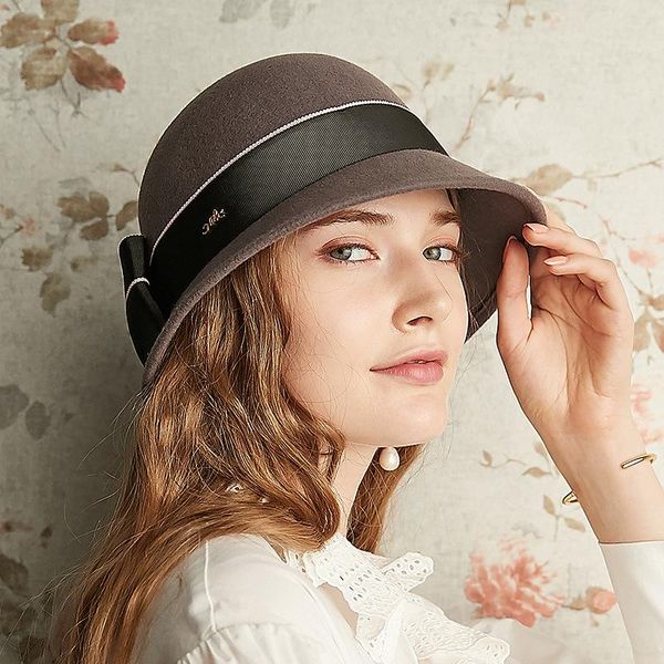 wide brim hats autumn british vintage wool hat winter warm women's fashion elegant bow felt commuter basin wholesale, Blue;gray
wide brim hats autumn british vintage wool hat winter warm women's fashion elegant bow felt commuter basin wholesale, Blue;gray