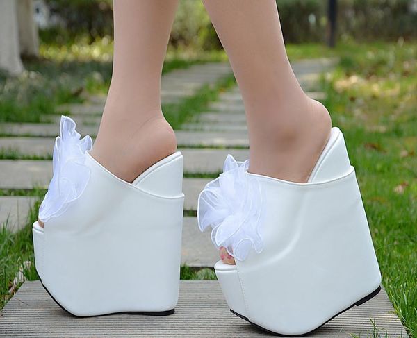 slippers summer women's super high heel sweet bowknot flower platform wedge all-matching muffin non-slip open toe sandals 18cm, Black
slippers summer women's super high heel sweet bowknot flower platform wedge all-matching muffin non-slip open toe sandals 18cm, Black