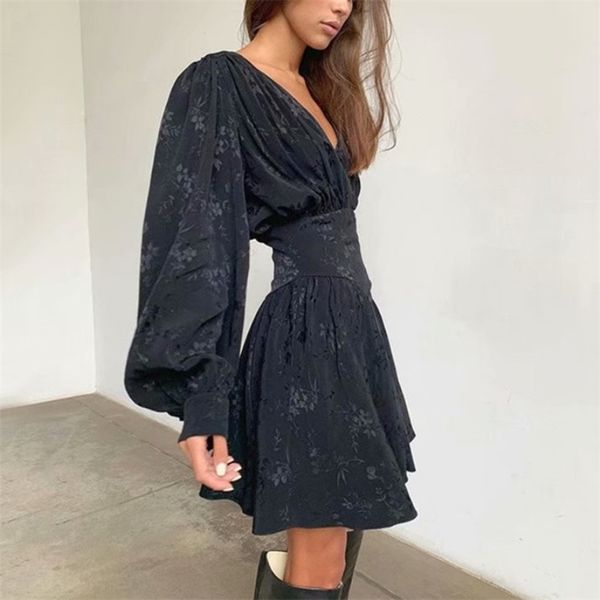 vintage woman satin print mini dress spring fashion ladies v neck party es female elegant lantern sleeve 210515, Black;gray
vintage woman satin print mini dress spring fashion ladies v neck party es female elegant lantern sleeve 210515, Black;gray
