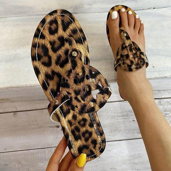 summer roman sandals women leopard print retro gladiator style non-slip flat for slippers, Black
summer roman sandals women leopard print retro gladiator style non-slip flat for slippers, Black