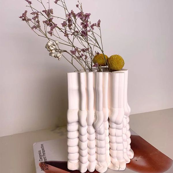 painting ceramic creative simple flower arrangement decoration living room tv cabinet
painting ceramic creative simple flower arrangement decoration living room tv cabinet