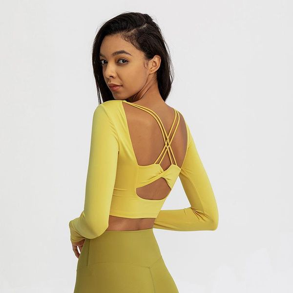 women fashion hollow beautiful back long-sleeved yoga suit breathable running fitness sports with chest pad outfit
women fashion hollow beautiful back long-sleeved yoga suit breathable running fitness sports with chest pad outfit