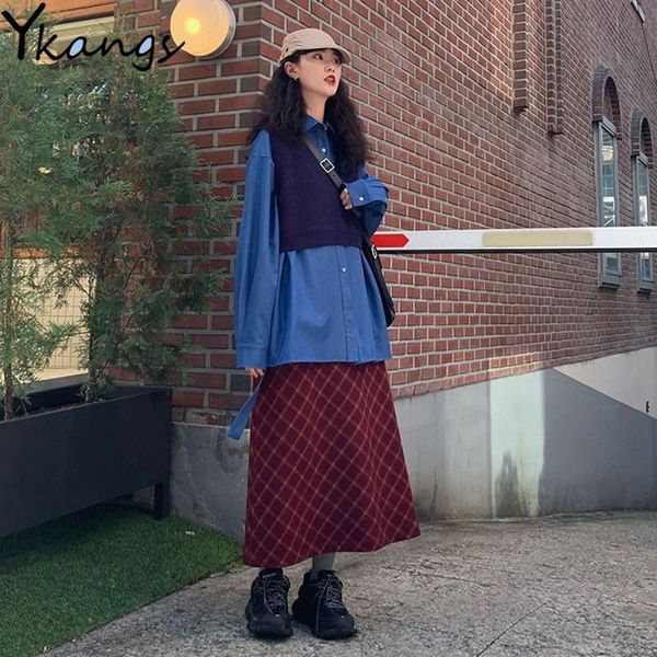 vintage fashion contrast suit sweater vest+blue shirt+plaid pleated skirt women 3pcs set loose long shirt streetwear students 210412, White
vintage fashion contrast suit sweater vest+blue shirt+plaid pleated skirt women 3pcs set loose long shirt streetwear students 210412, White