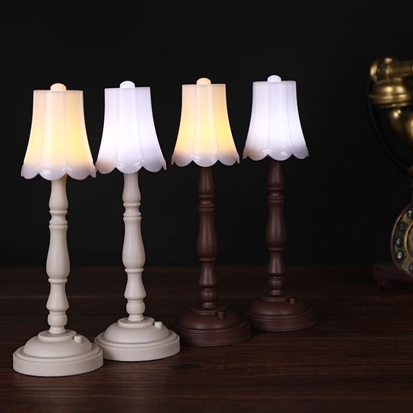 european mini night light bedside dormitory bedroom eye protection small table lamp ornaments
european mini night light bedside dormitory bedroom eye protection small table lamp ornaments