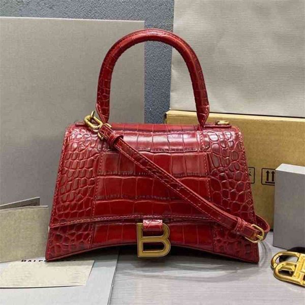 female designer advanced crocodile balenciga hourglass b-button cow small square leather handbag single shoulder diagonal bag
female designer advanced crocodile balenciga hourglass b-button cow small square leather handbag single shoulder diagonal bag