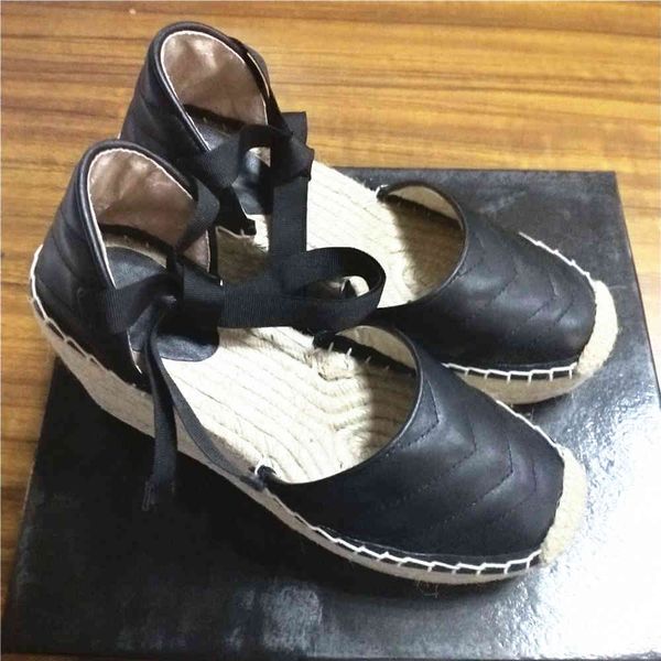 real leather the same style 2021 super high-heeled night club pumps heel height woman shoes black women shoe
real leather the same style 2021 super high-heeled night club pumps heel height woman shoes black women shoe