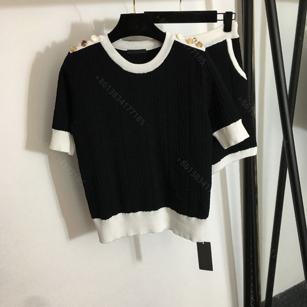 casual designer women sports t shirt set hoodie sweater wool hoodies shirt brand sweaters embossed short sleeve letter logo pullover 2 piec, Gray
casual designer women sports t shirt set hoodie sweater wool hoodies shirt brand sweaters embossed short sleeve letter logo pullover 2 piec, Gray