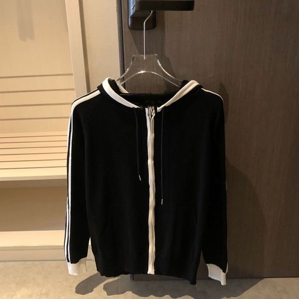 21 early autumn cl + new hooded knit cardigan casual black and white contrast color lovers 43tf, White;black
21 early autumn cl + new hooded knit cardigan casual black and white contrast color lovers 43tf, White;black