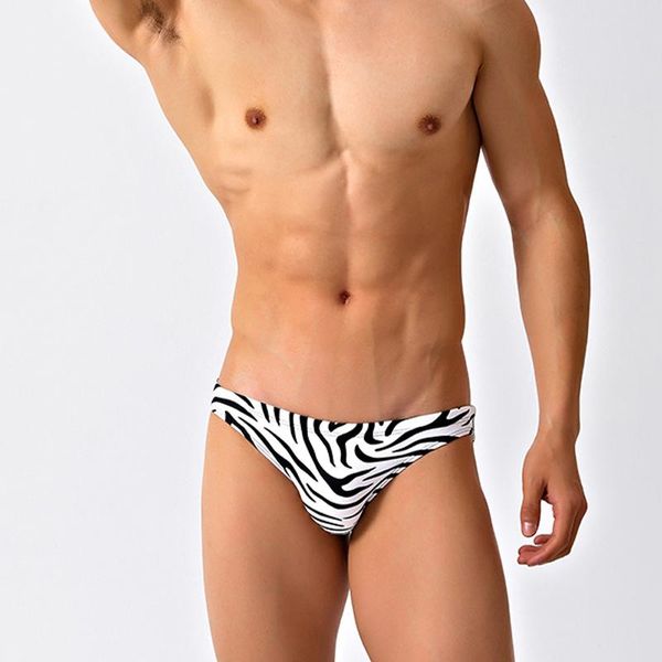 men's swimwear tight low waist 2021 gay men swimming pool party bikinis swimsuits swim briefs bathing suits small size
men's swimwear tight low waist 2021 gay men swimming pool party bikinis swimsuits swim briefs bathing suits small size